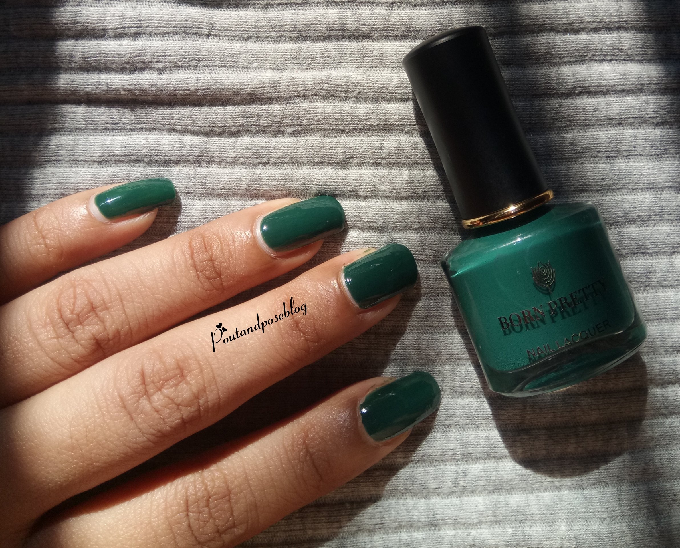 Vidyame Nail Paint (Dark Green) Price in India, Specs, Reviews, Offers,  Coupons | Topprice.in